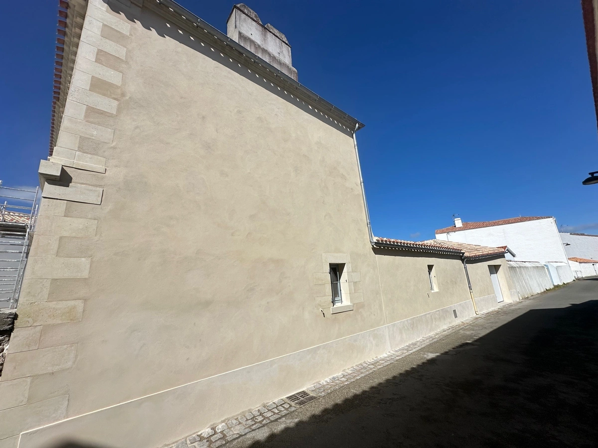 realisation-fouasson-2025-toitire-pierre-enduit (10)