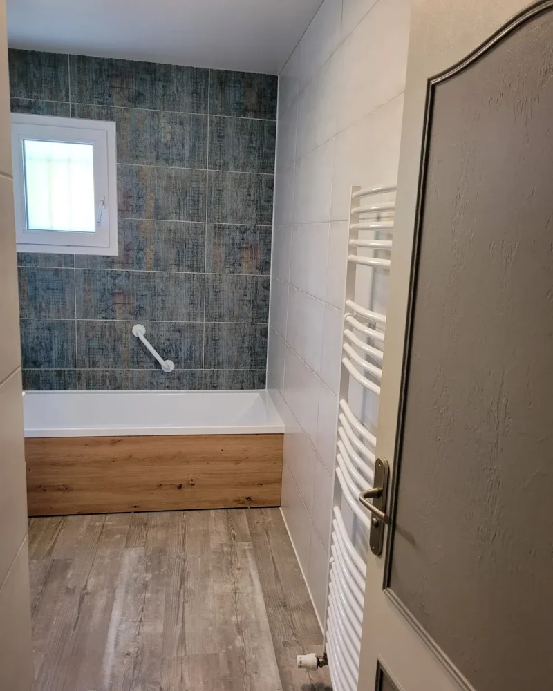 renovation-salle-de-bains-cle-en-main-solution-batiment-la-roche-sur-yon (12)