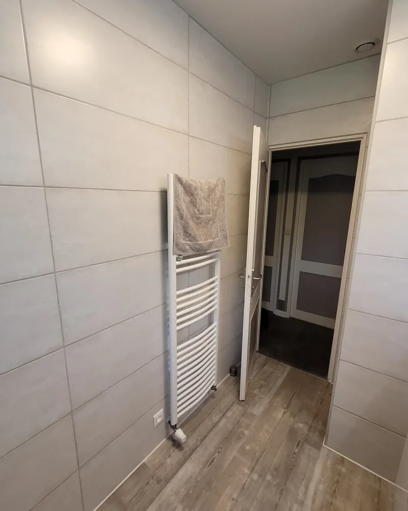 renovation-salle-de-bains-cle-en-main-solution-batiment-la-roche-sur-yon (14)
