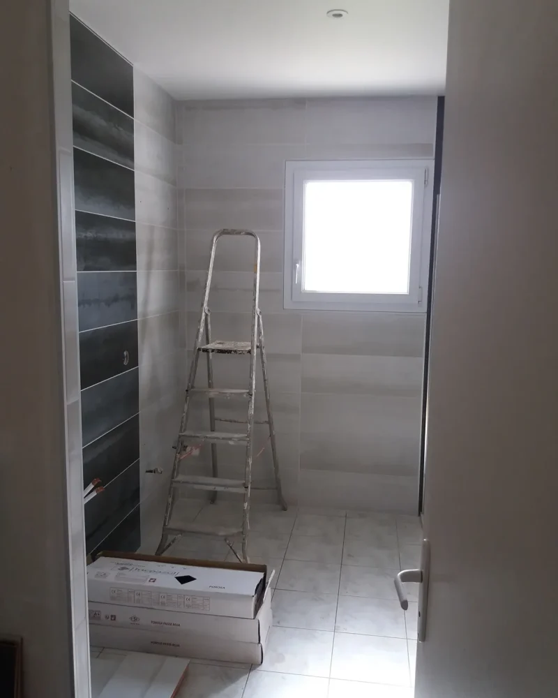 renovation-salle-de-bains-cle-en-main-solution-batiment-la-roche-sur-yon (24)